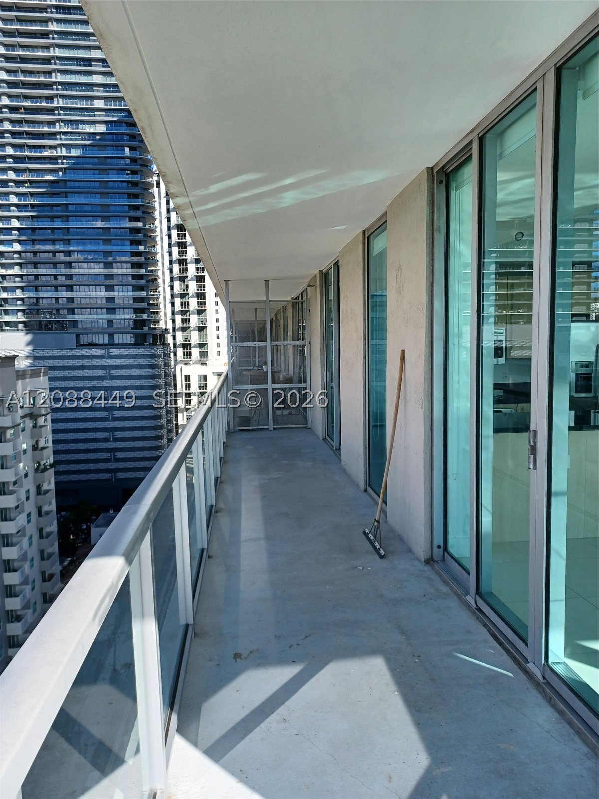 1111 SW 1 AV #1825-N, Miami FL 33130