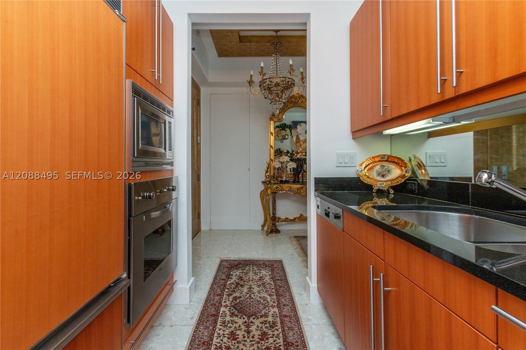 1425 BRICKELL AV #45D, Miami FL 33131
