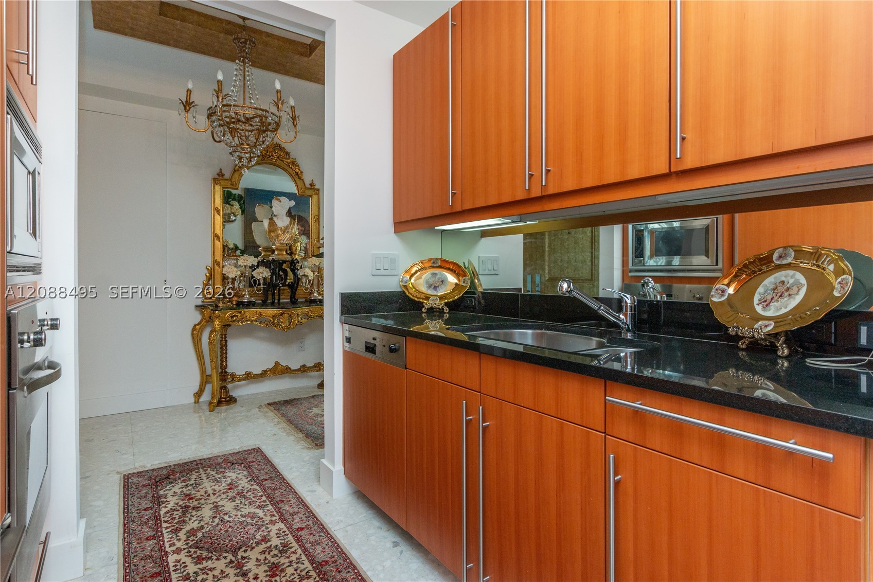 1425 BRICKELL AV #45D, Miami FL 33131