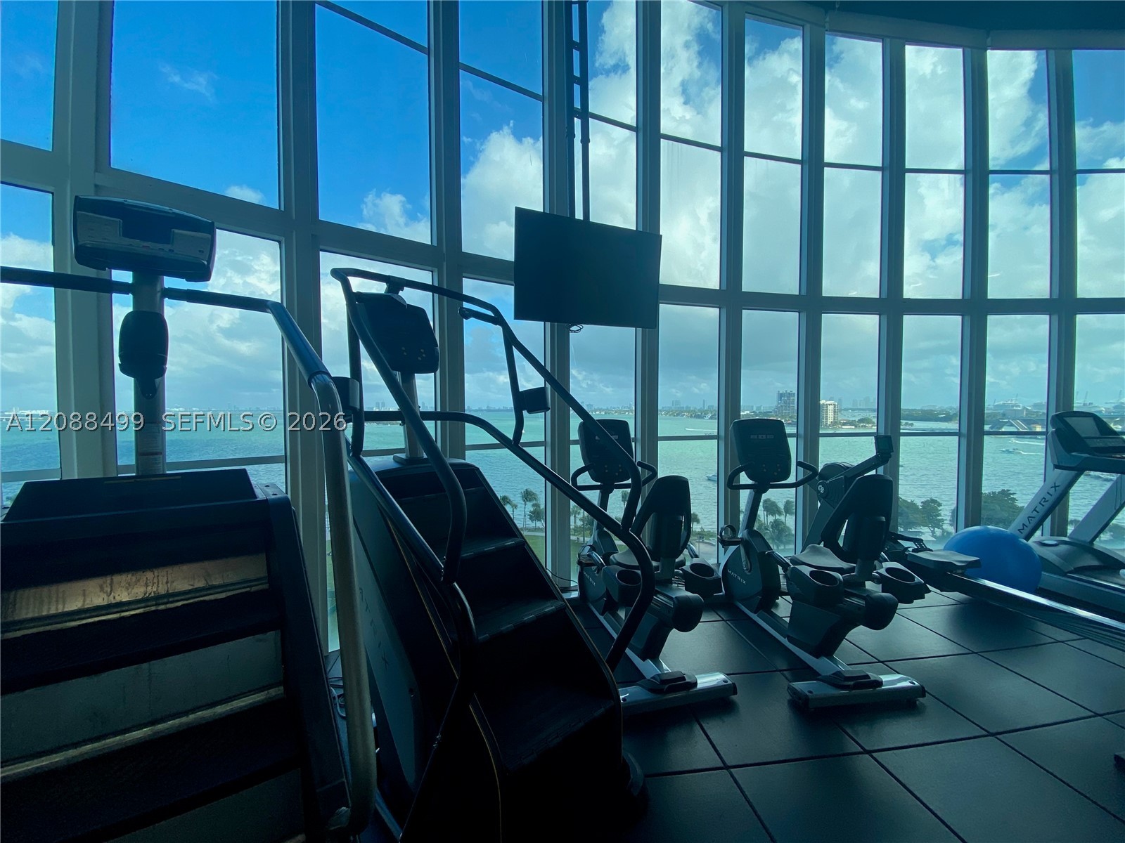 1800 N Bayshore Dr #1608, Miami FL 33132