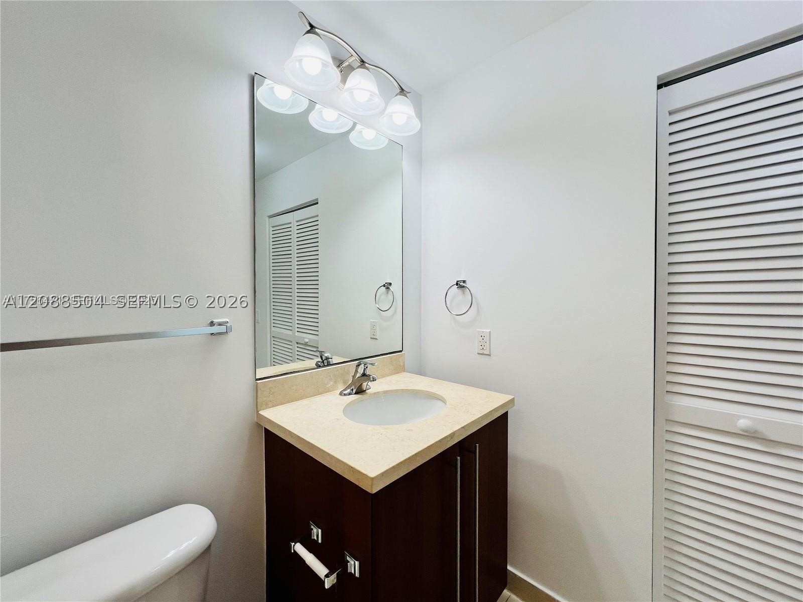 79 SW 12th St #2310-S, Miami FL 33130