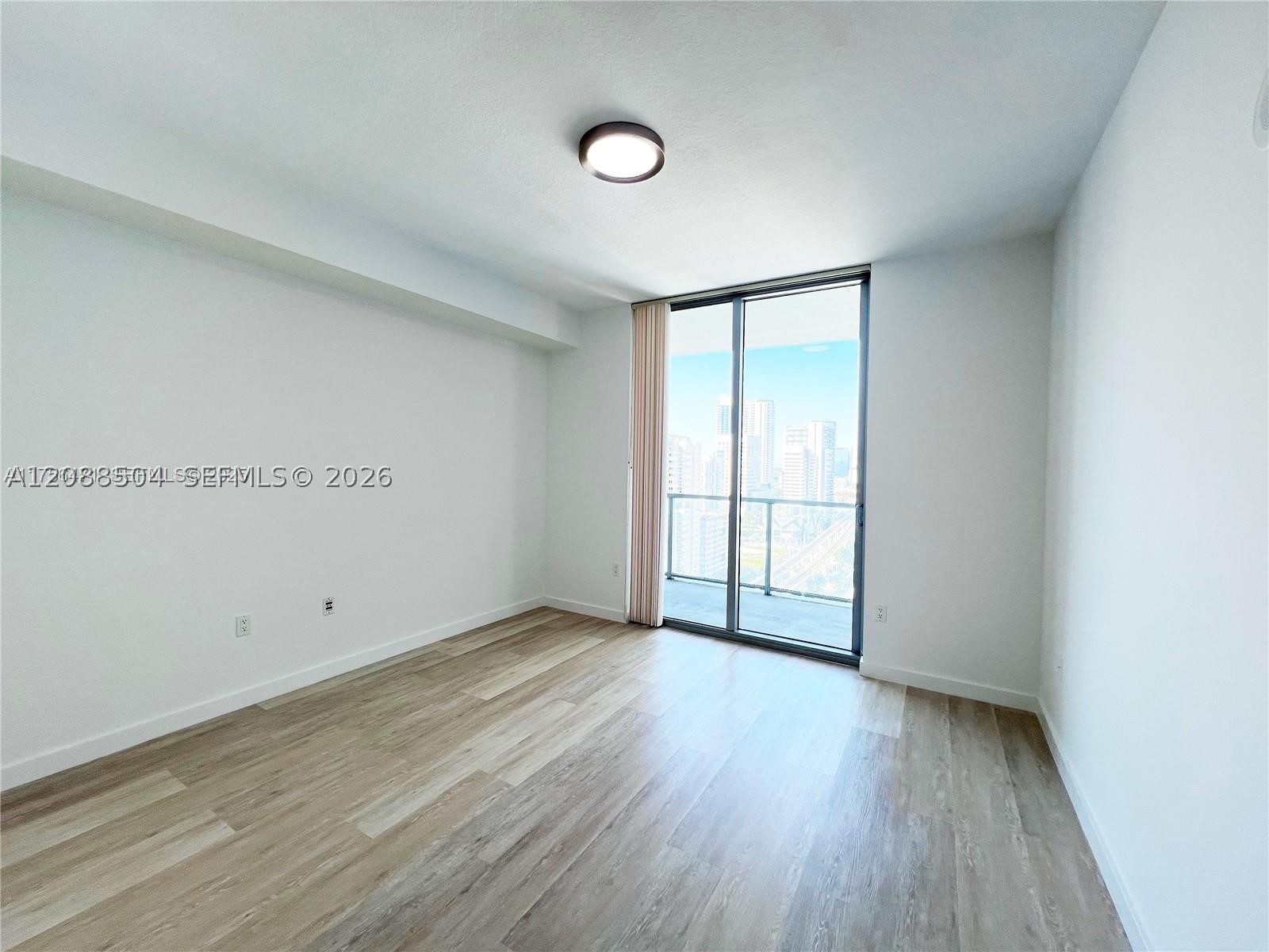 79 SW 12th St #2310-S, Miami FL 33130