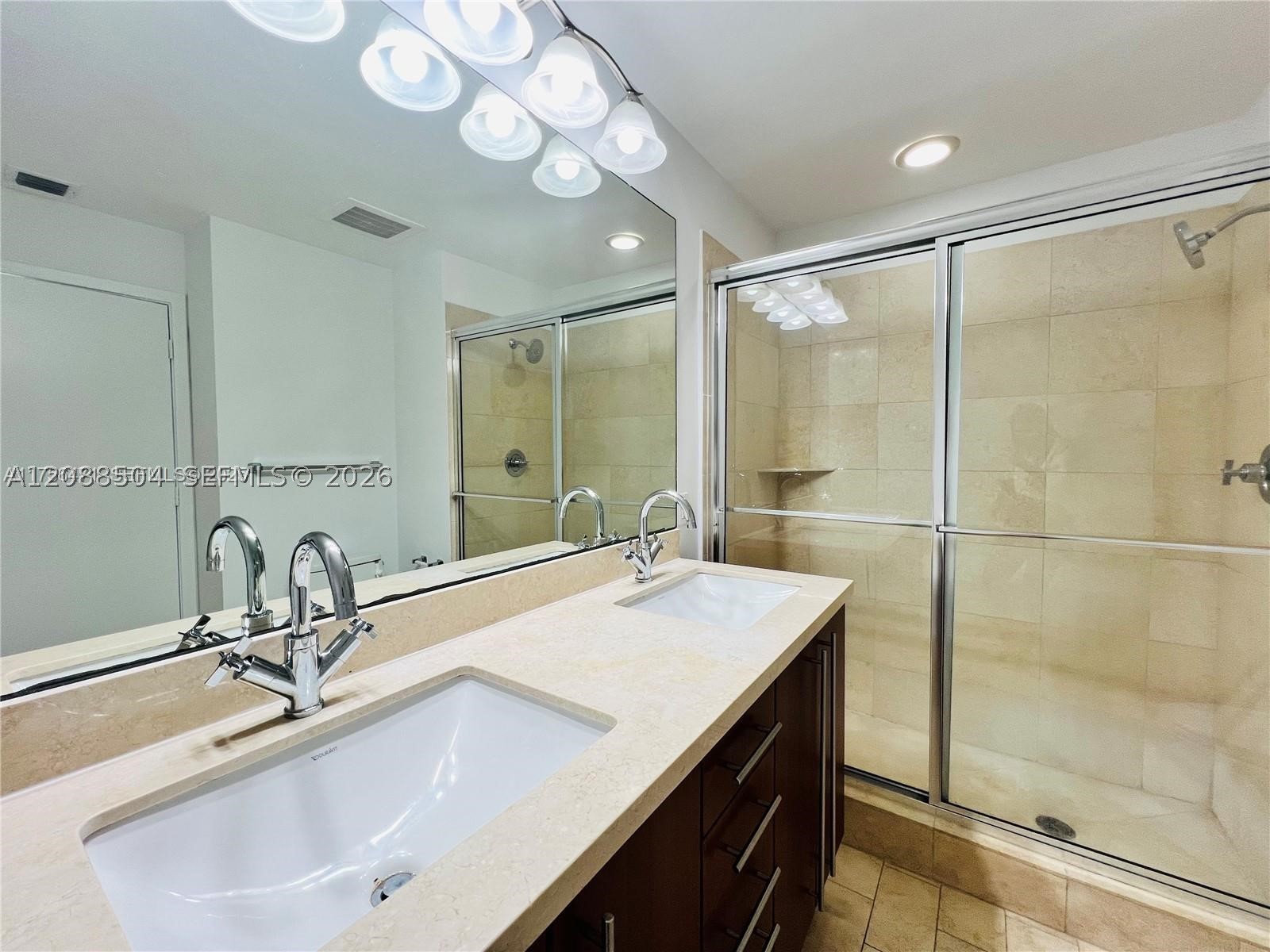 79 SW 12th St #2310-S, Miami FL 33130