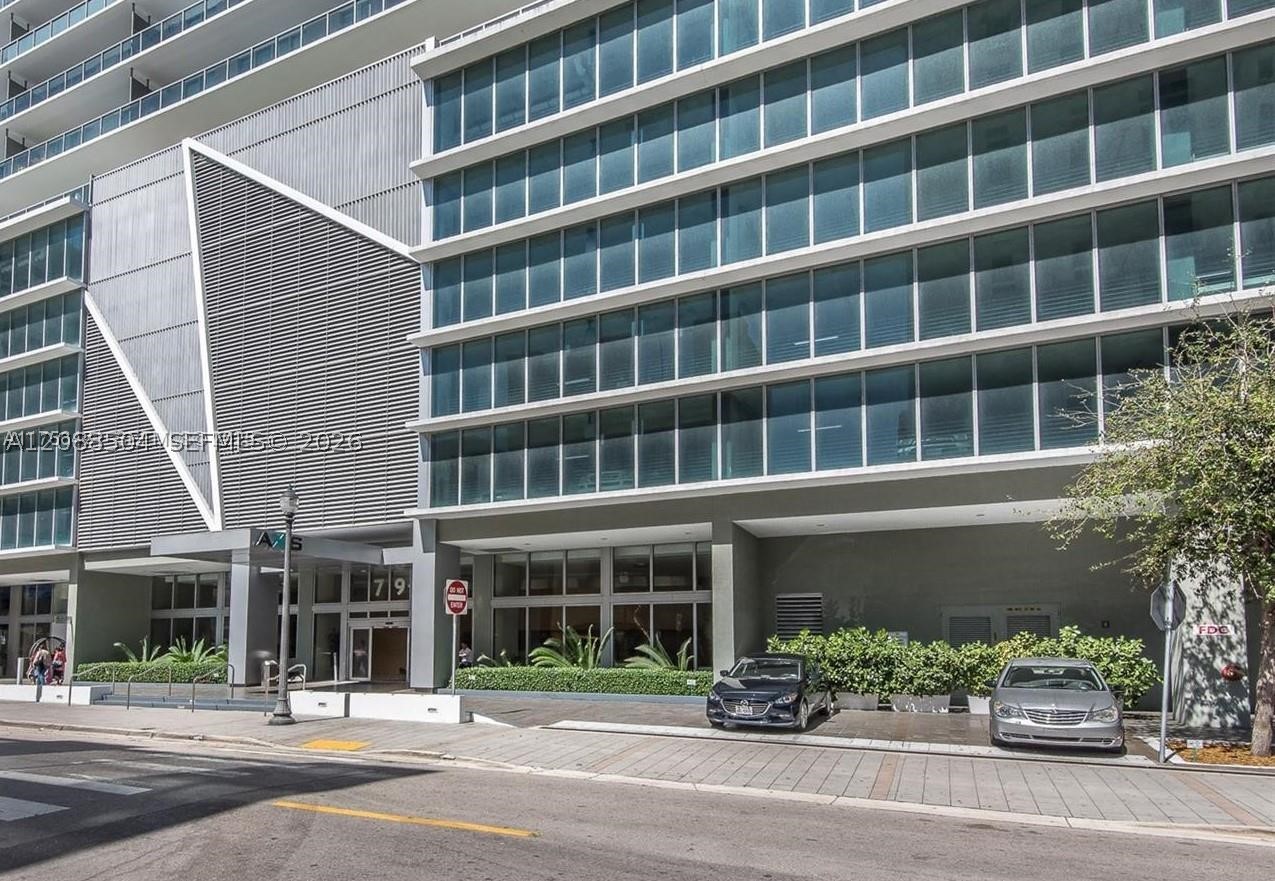 79 SW 12th St #2310-S, Miami FL 33130