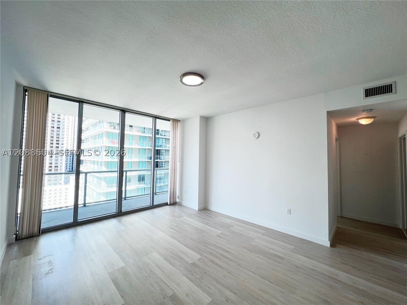 79 SW 12th St #2310-S, Miami FL 33130