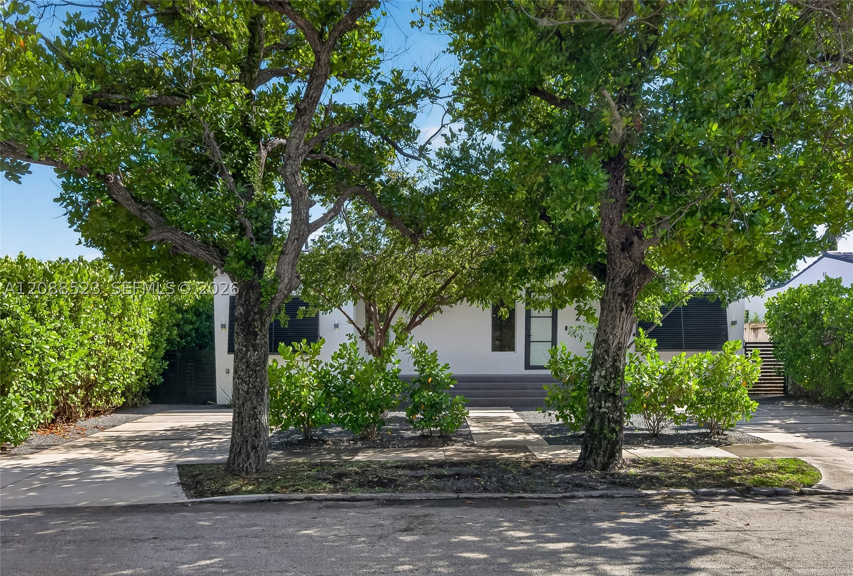 2342 SW 25th Ter, Miami FL 33133