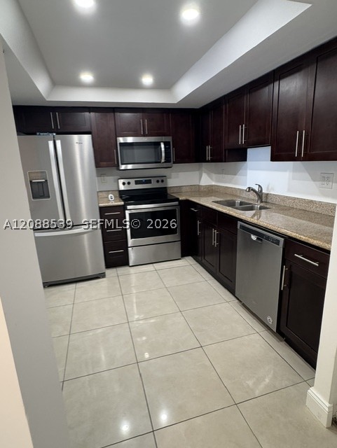 520 Brickell Key Dr #A1401, Miami FL 33131