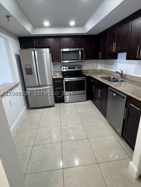 520 Brickell Key Dr #A1401, Miami FL 33131
