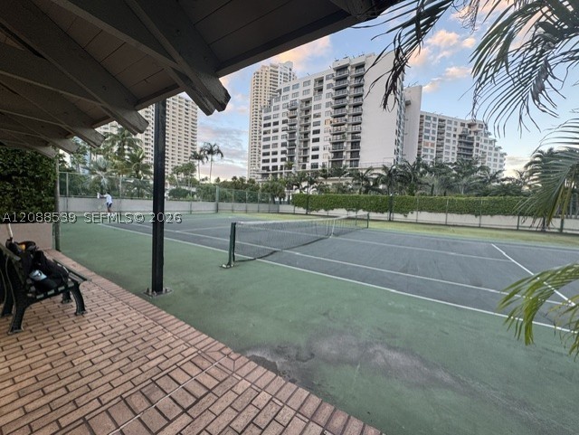 520 Brickell Key Dr #A1401, Miami FL 33131