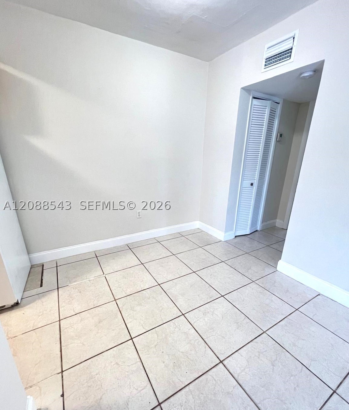 8271 Crespi Blvd #2, Miami Beach FL 33141