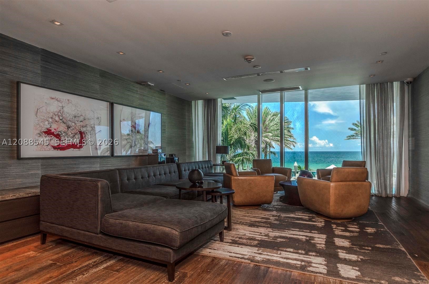 2711 S Ocean Dr #1902, Hollywood FL 33019