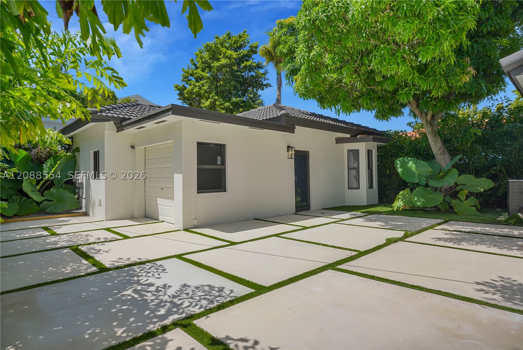 1936 SW 18th St, Miami FL 33145