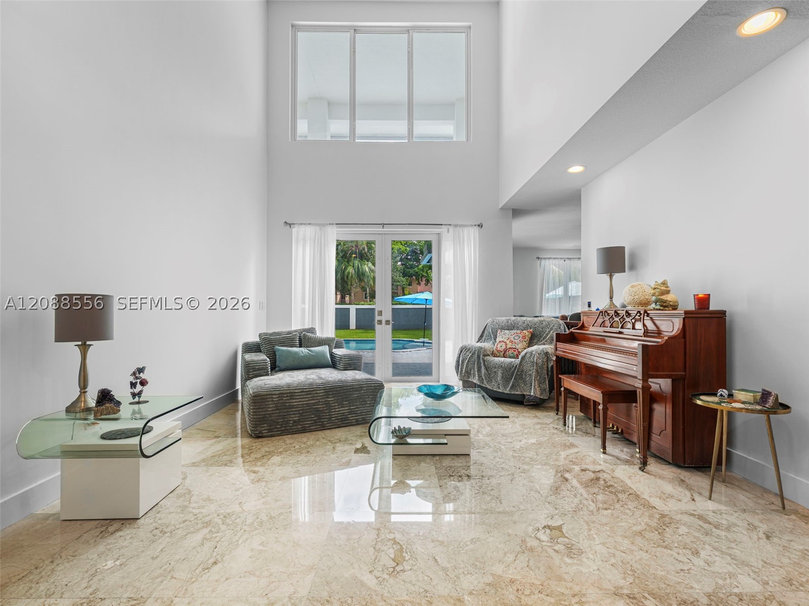 15822 SW 103rd Ln, Miami FL 33196
