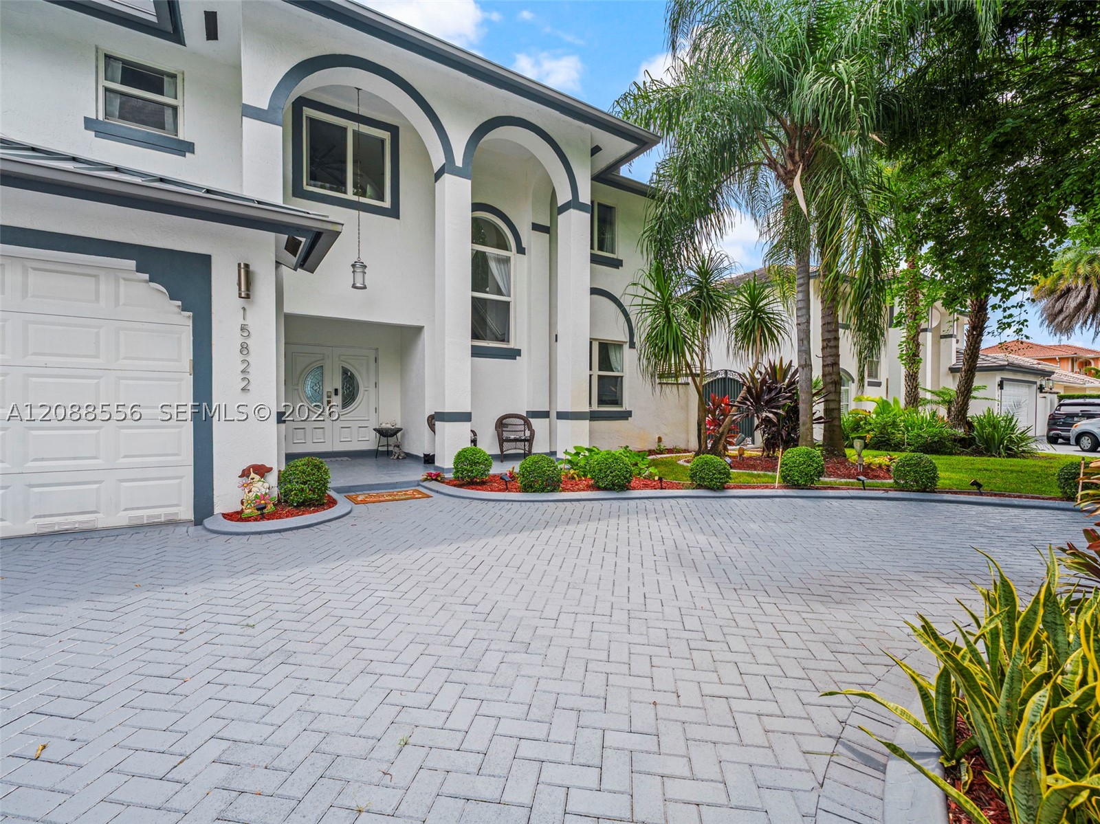 15822 SW 103rd Ln, Miami FL 33196