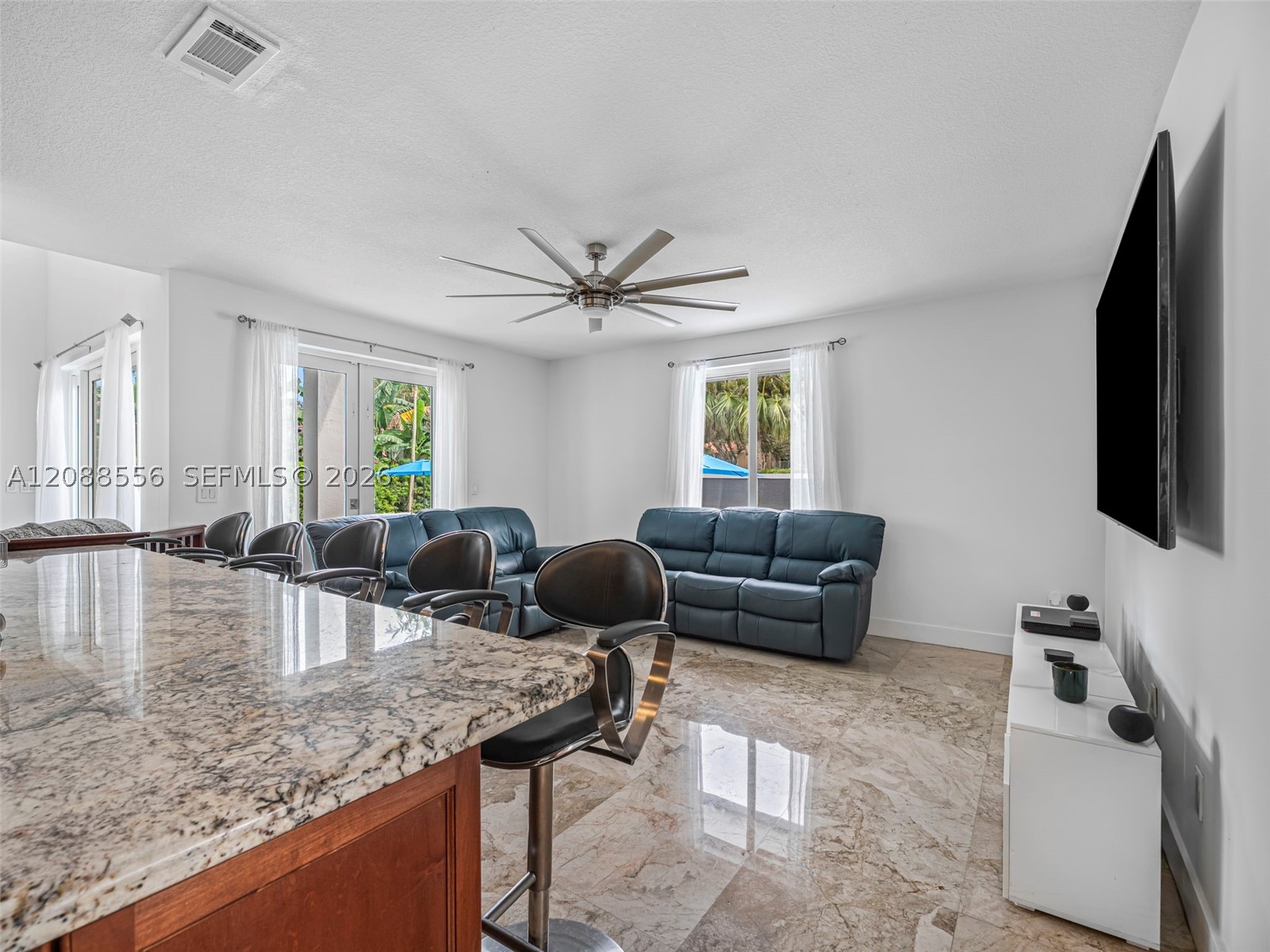15822 SW 103rd Ln, Miami FL 33196