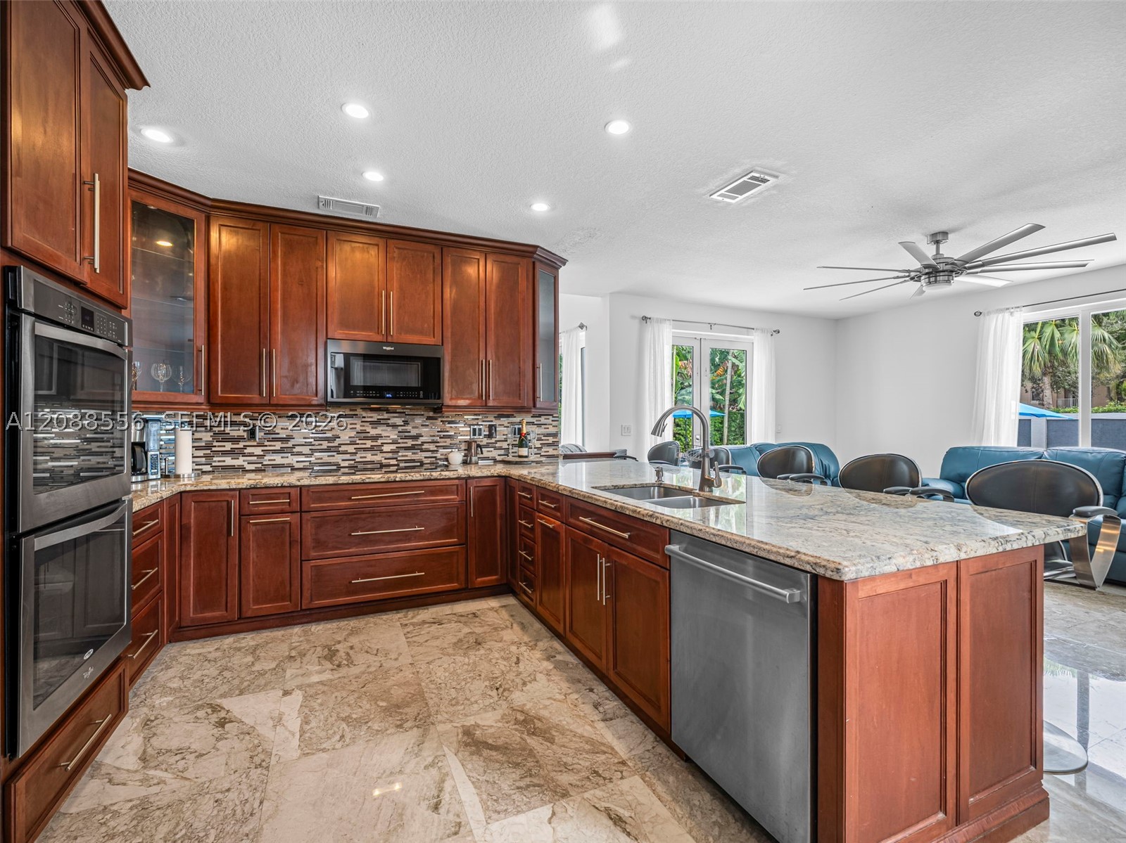 15822 SW 103rd Ln, Miami FL 33196