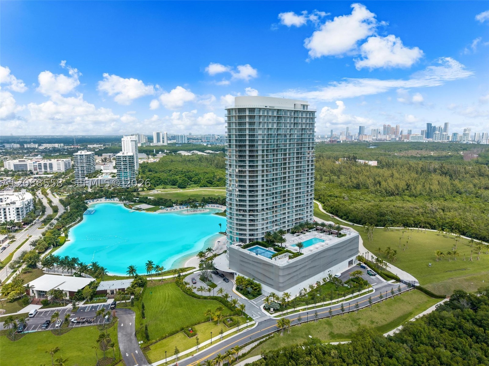 2411 Laguna Circle #2803, Miami FL 33181