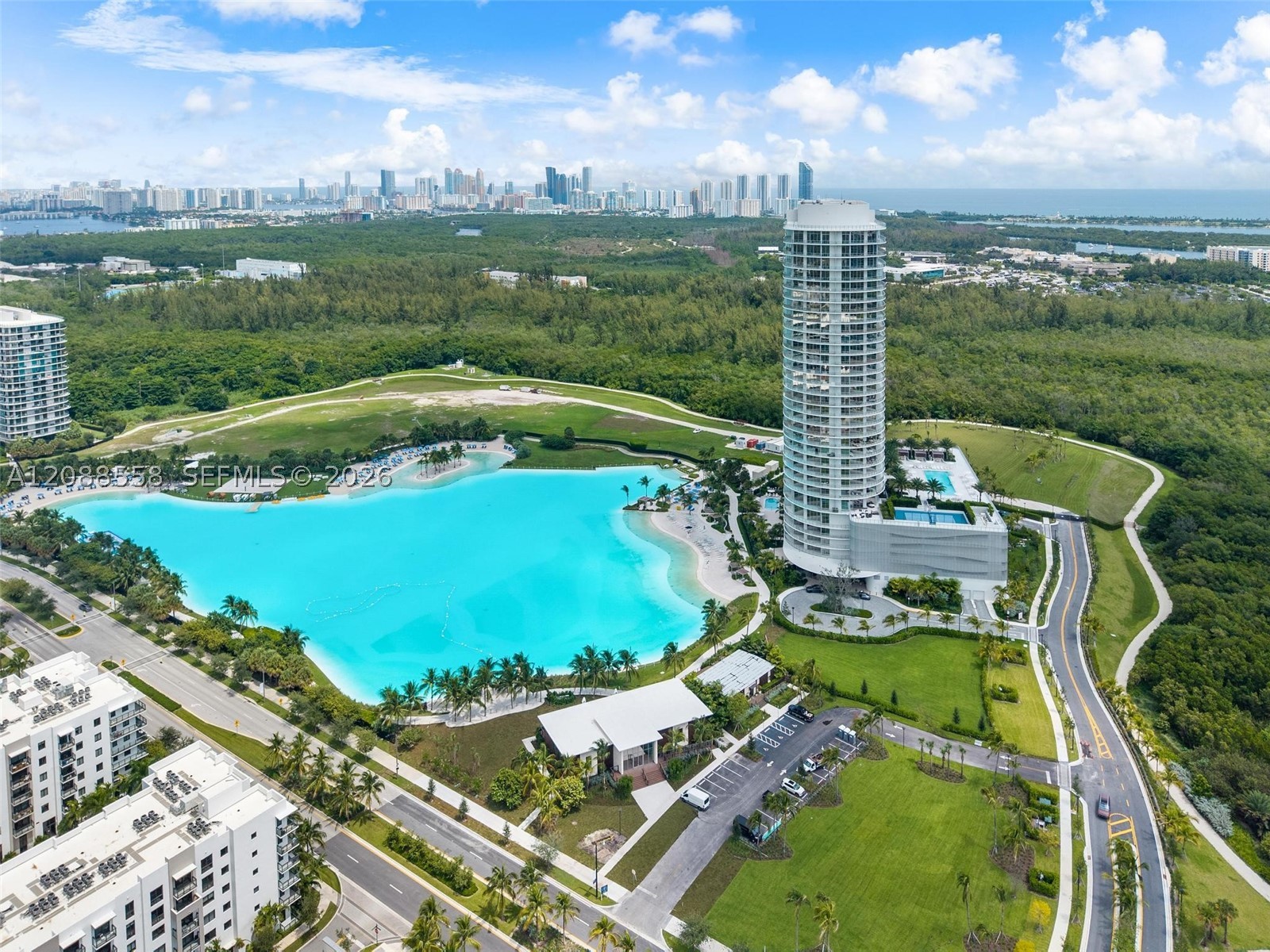 2411 Laguna Circle #2803, Miami FL 33181