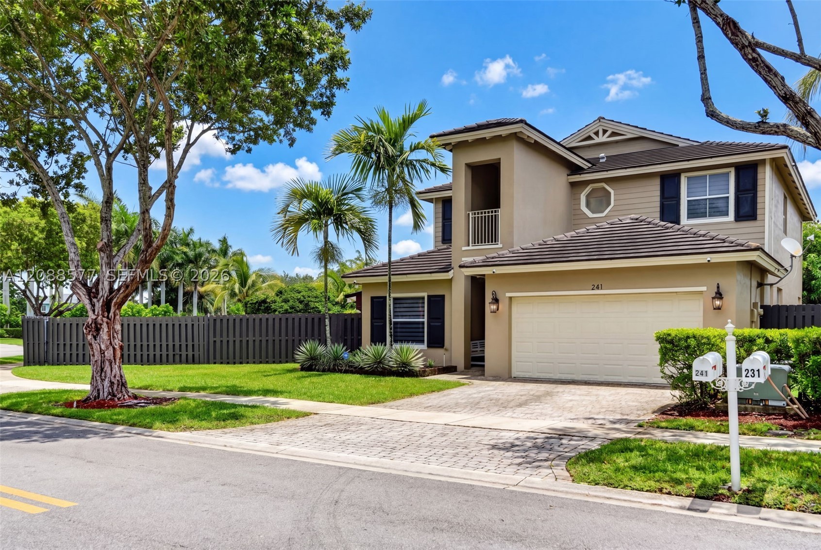 241 NE 33rd Ter, Homestead FL 33033