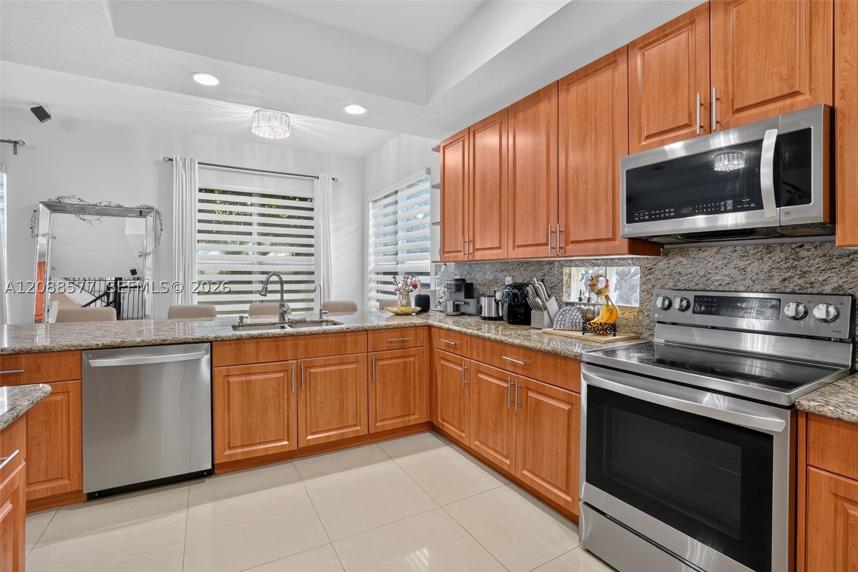 241 NE 33rd Ter, Homestead FL 33033