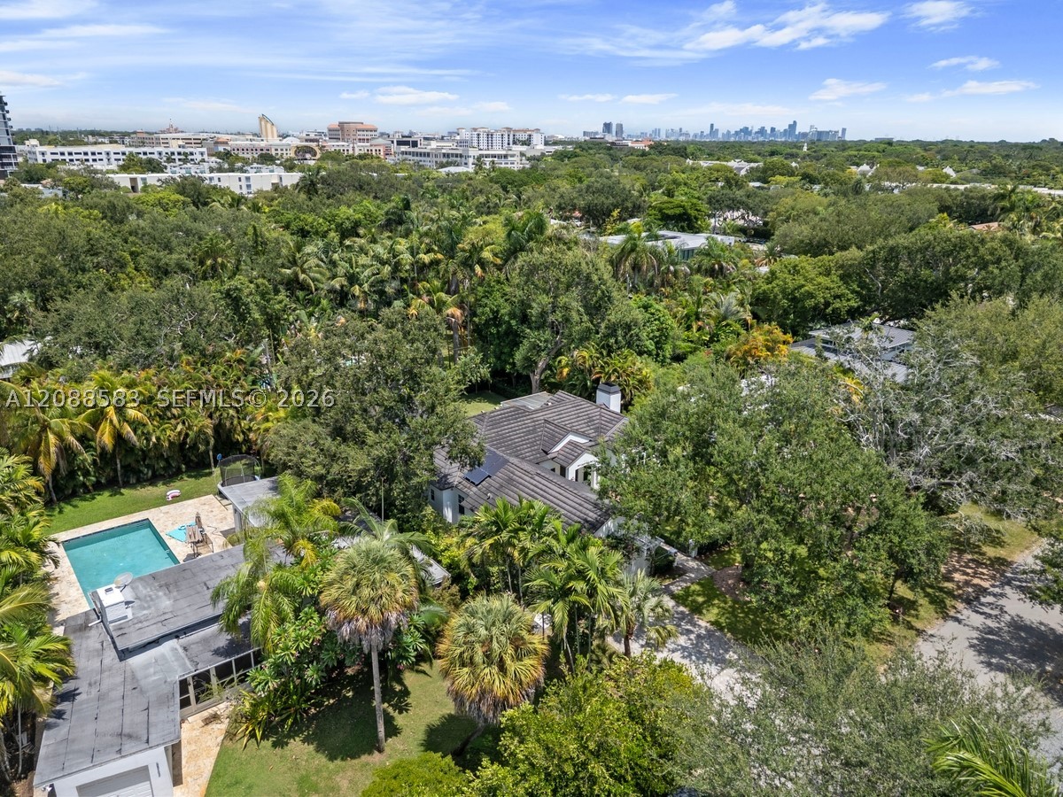 5851 SW 77th Ter, South Miami FL 33143