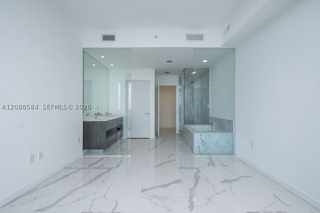 480 NE 31 St #3101, Miami FL 33137