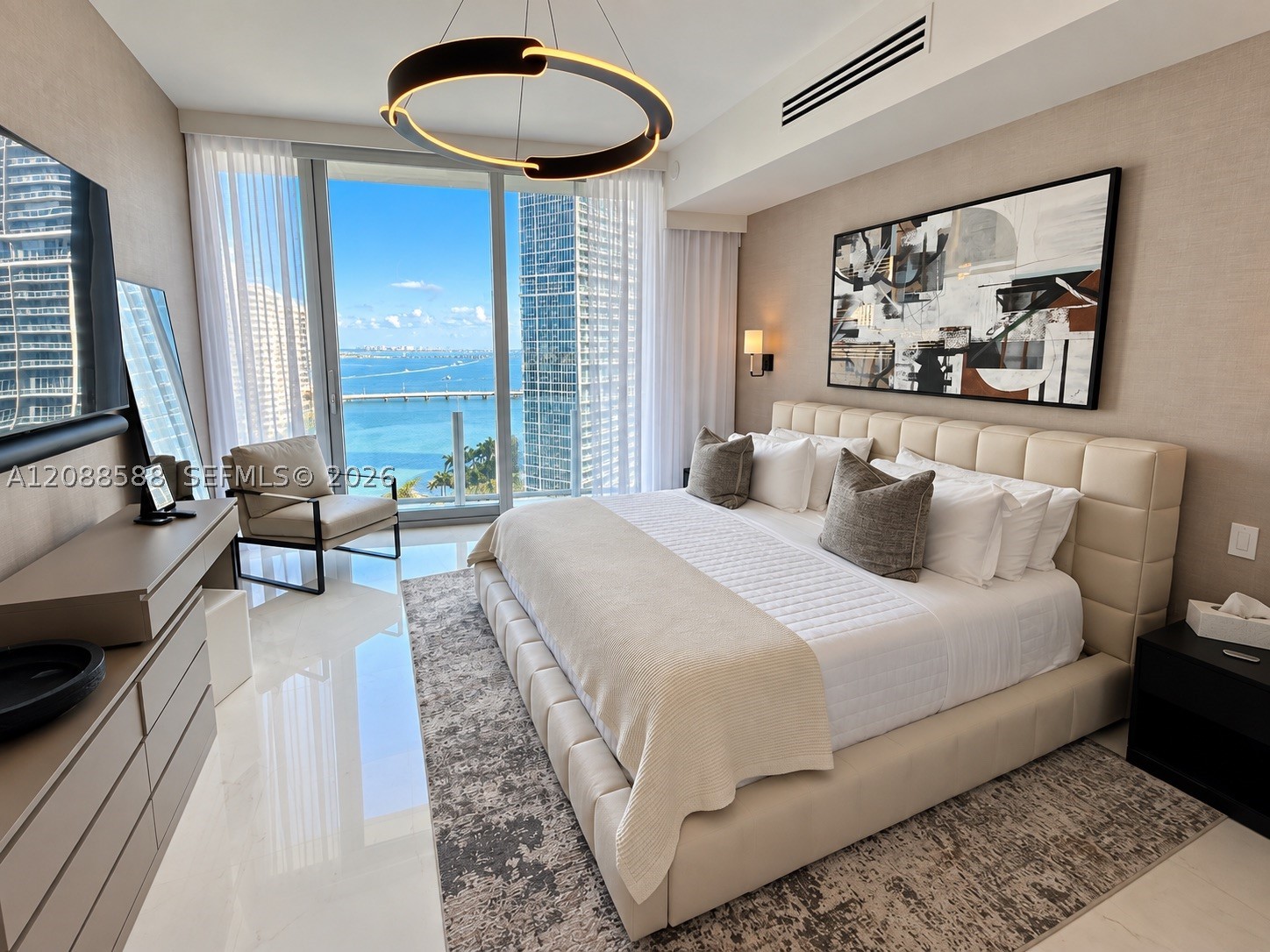 300 Biscayne Boulevard Way #1605W, Miami FL 33131