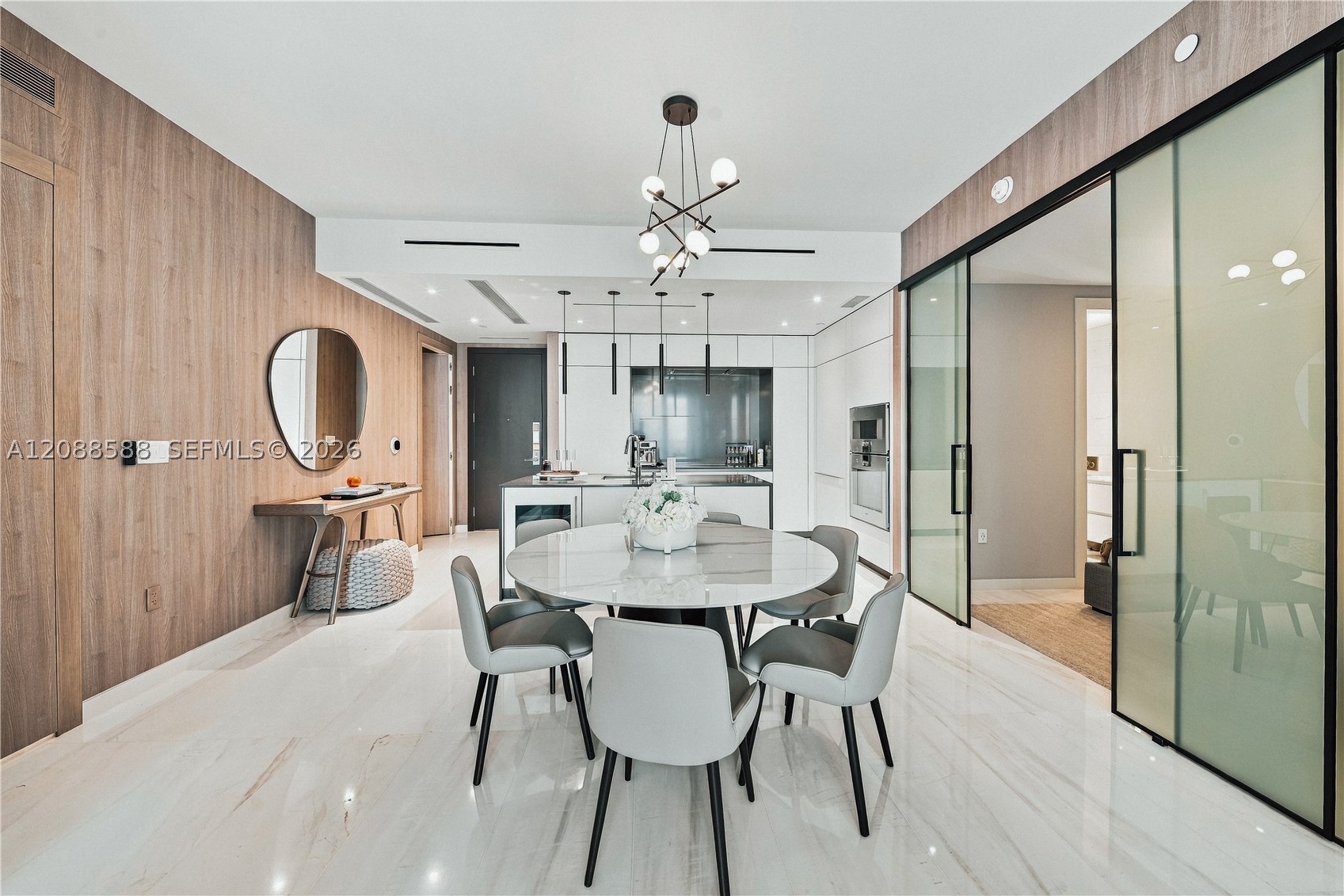 300 Biscayne Boulevard Way #1605W, Miami FL 33131