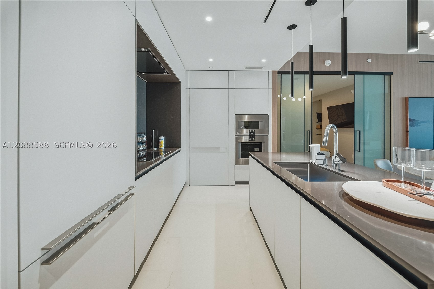 300 Biscayne Boulevard Way #1605W, Miami FL 33131