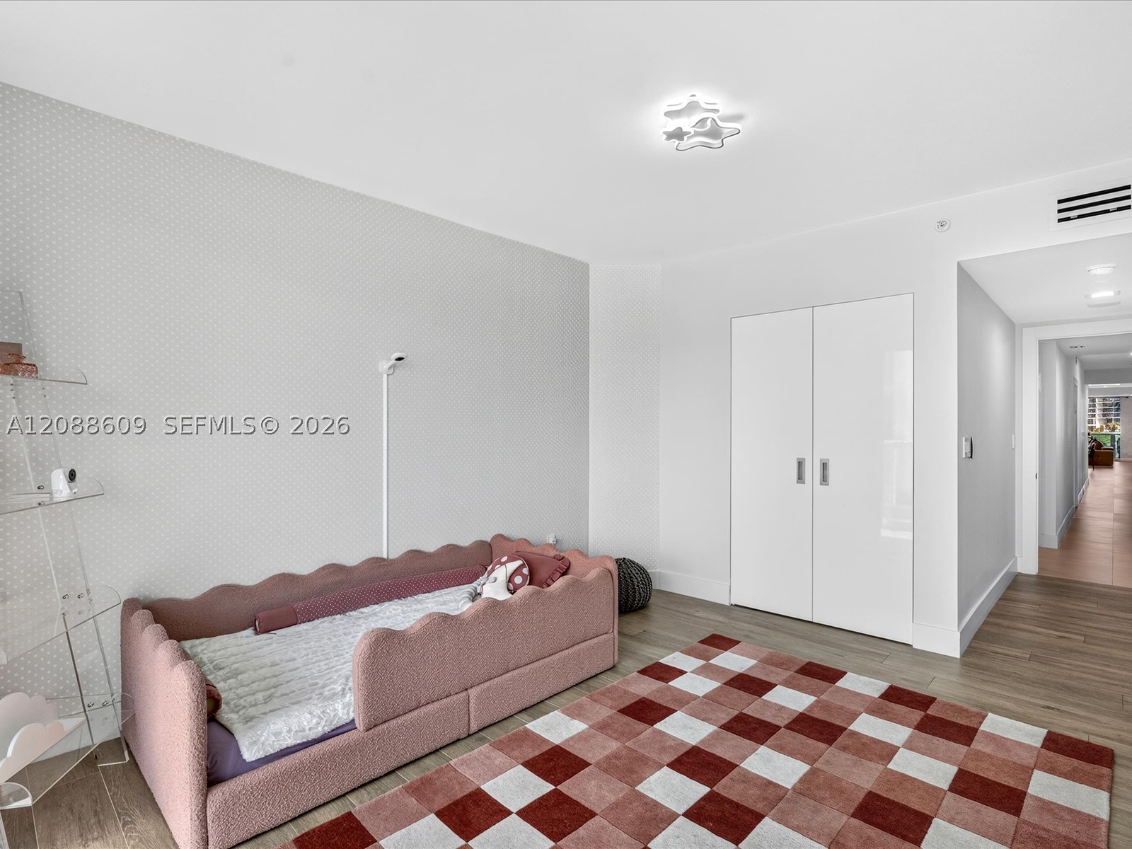 3201 NE 183rd St #402, Aventura FL 33160