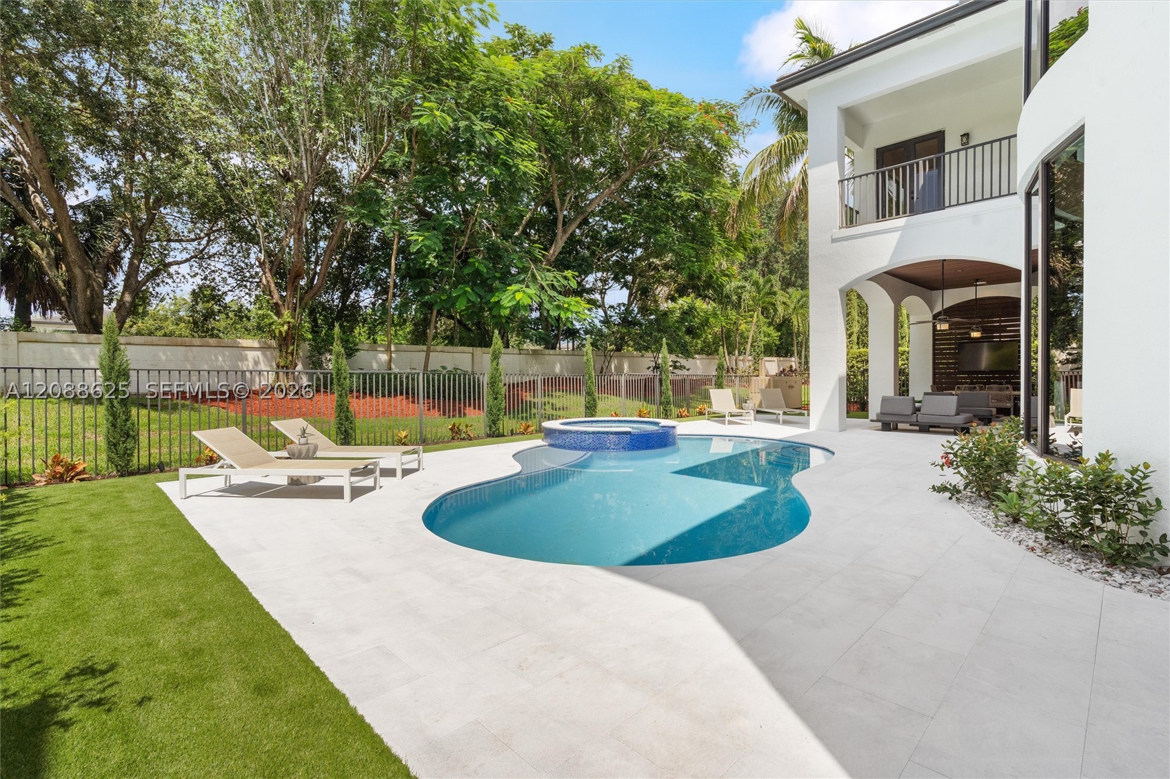 17614 Circle Pond Ct, Boca Raton FL 33496