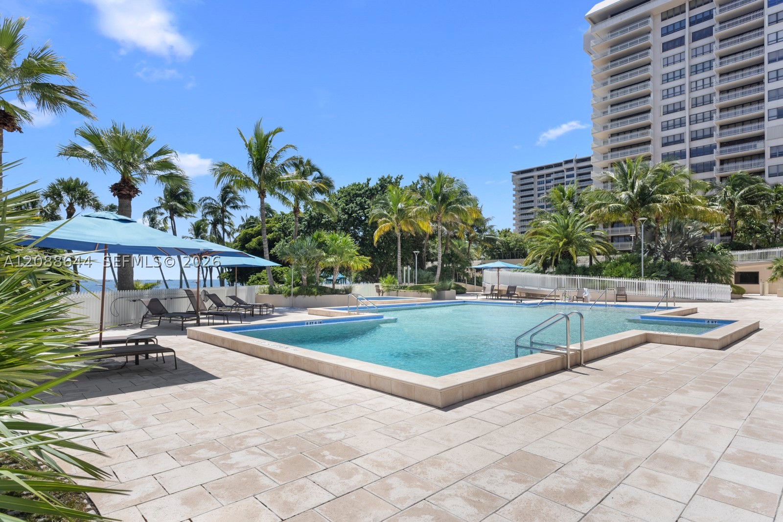 3 Grove Isle Dr #CPH08, Miami FL 33133