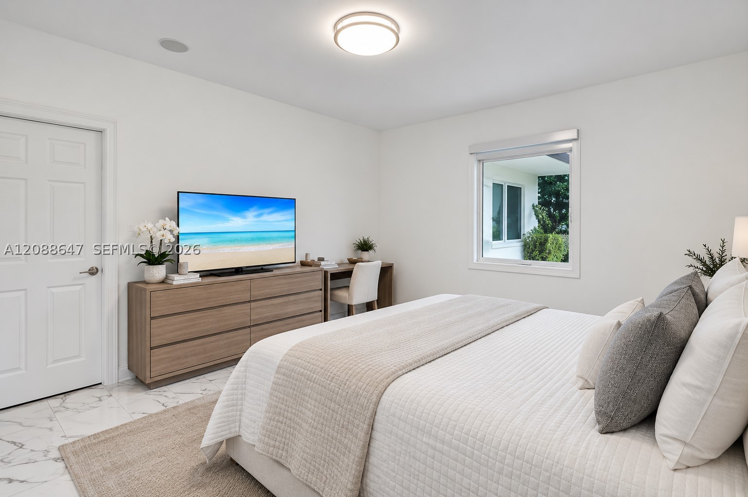 2105 Alamanda Dr #0, North Miami FL 33181