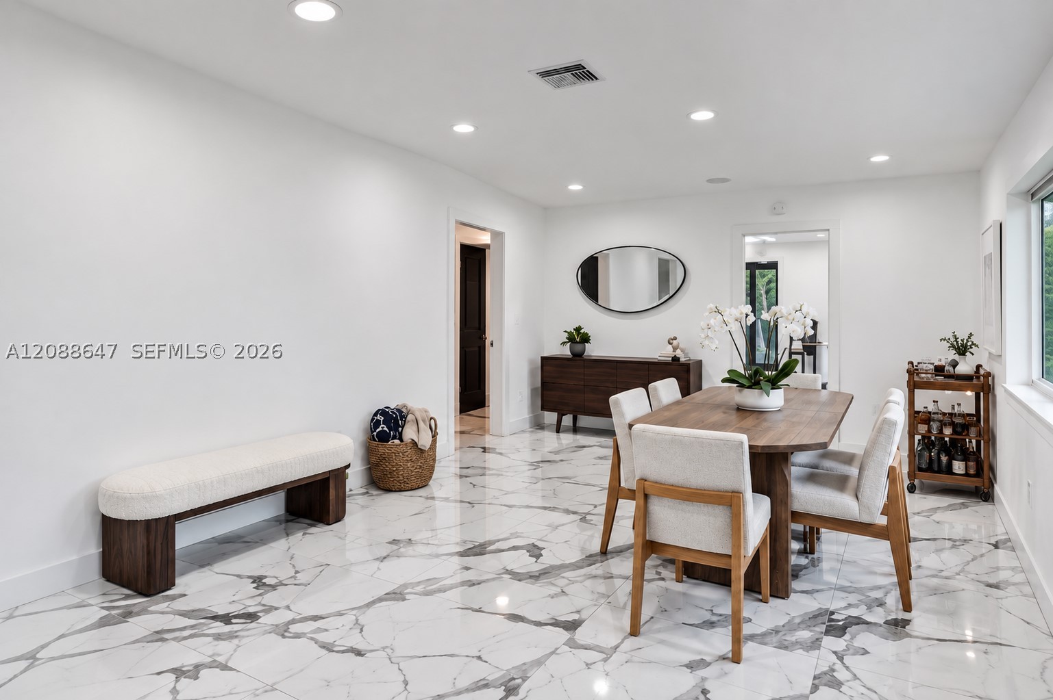 2105 Alamanda Dr #0, North Miami FL 33181