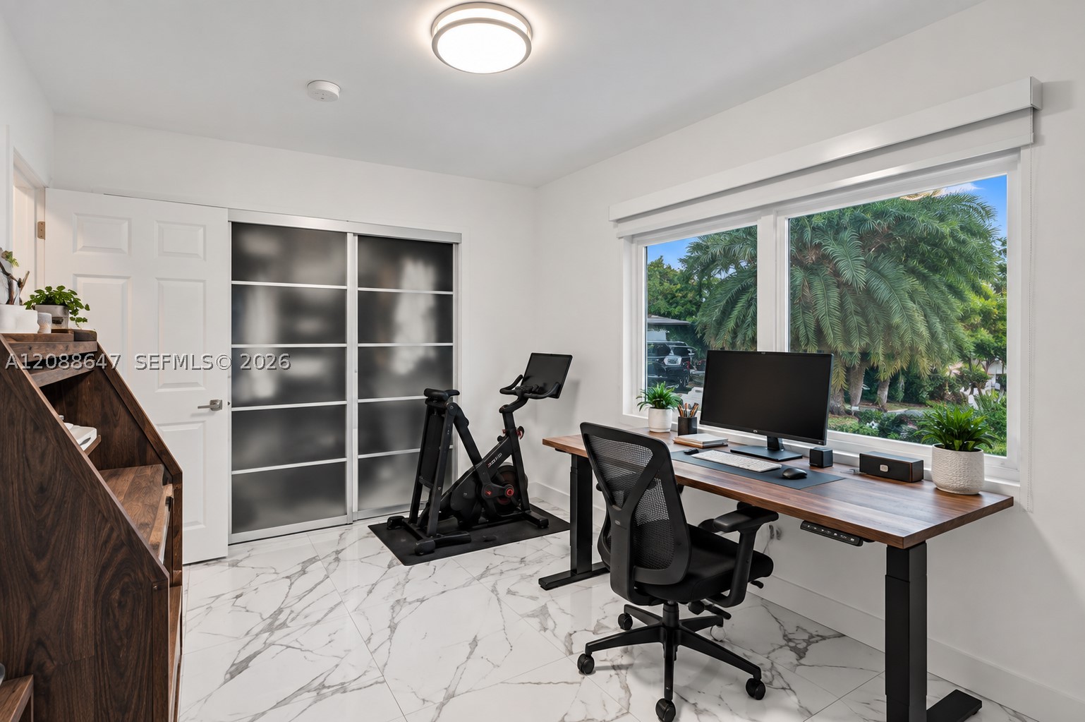2105 Alamanda Dr #0, North Miami FL 33181