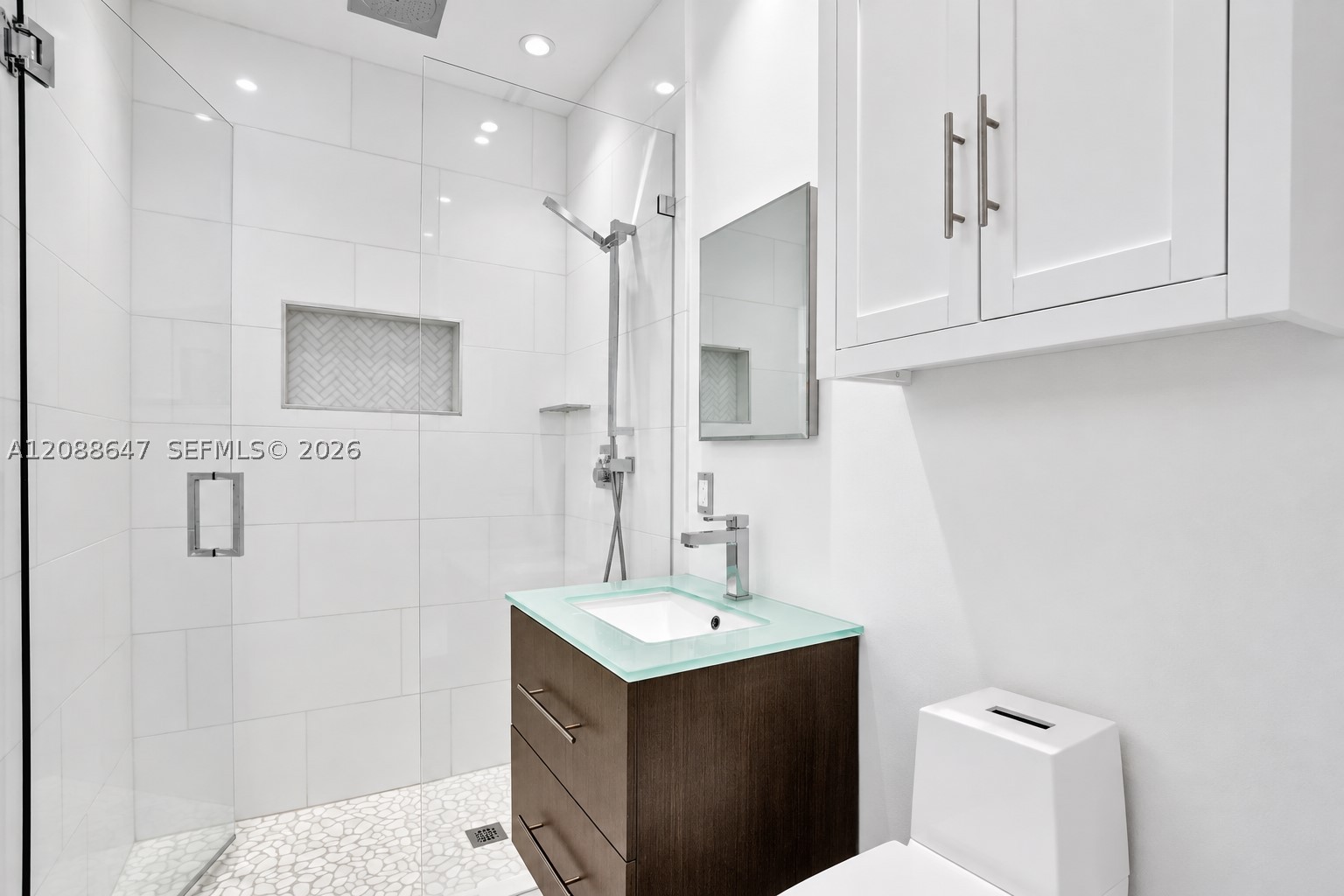 2105 Alamanda Dr #0, North Miami FL 33181
