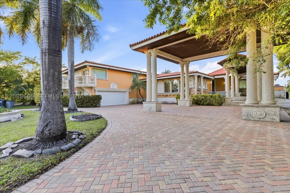 1249 Biscaya Dr #1249, Surfside FL 33154