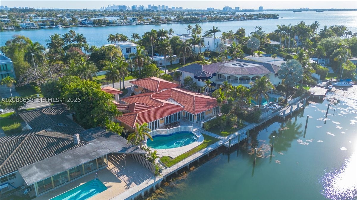 1249 Biscaya Dr #1249, Surfside FL 33154