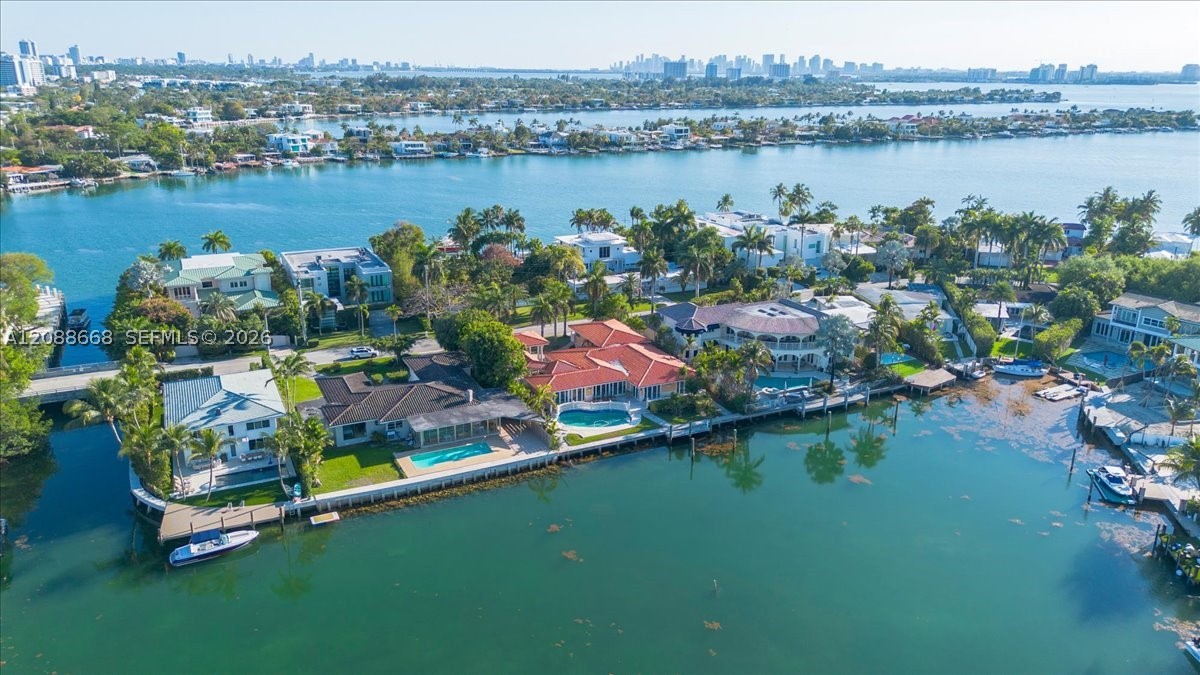 1249 Biscaya Dr #1249, Surfside FL 33154