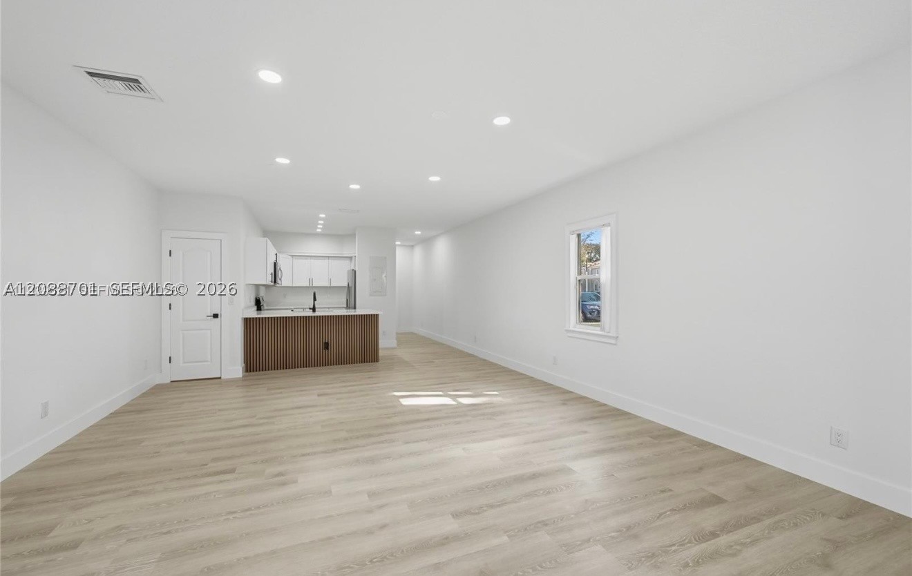 5703 NW 48th Ave #48, Coconut Creek FL 33073