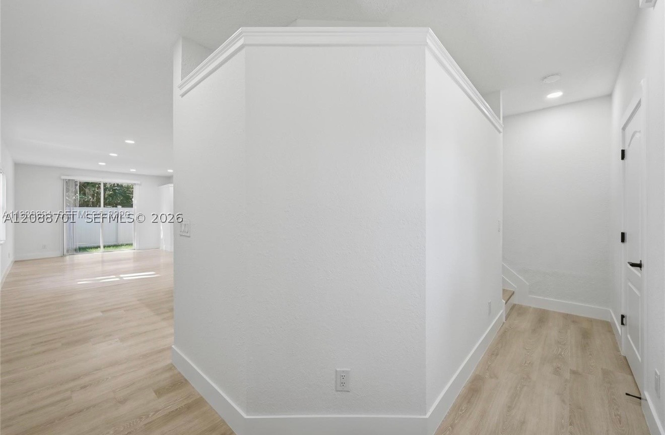 5703 NW 48th Ave #48, Coconut Creek FL 33073