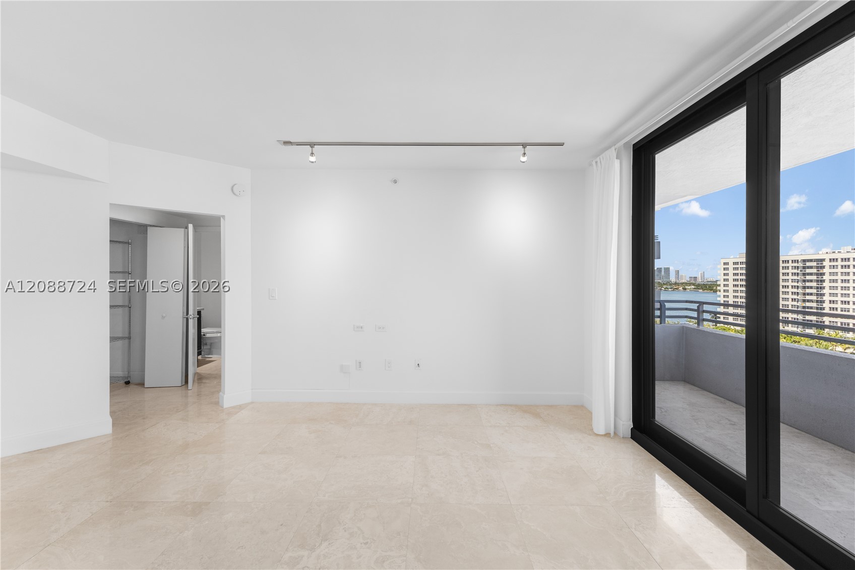 1330 West Ave #1111, Miami Beach FL 33139