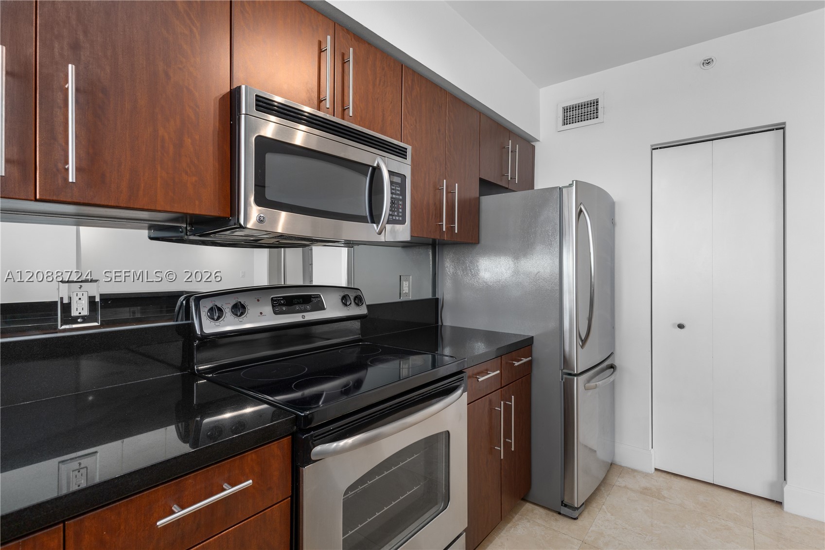 1330 West Ave #1111, Miami Beach FL 33139
