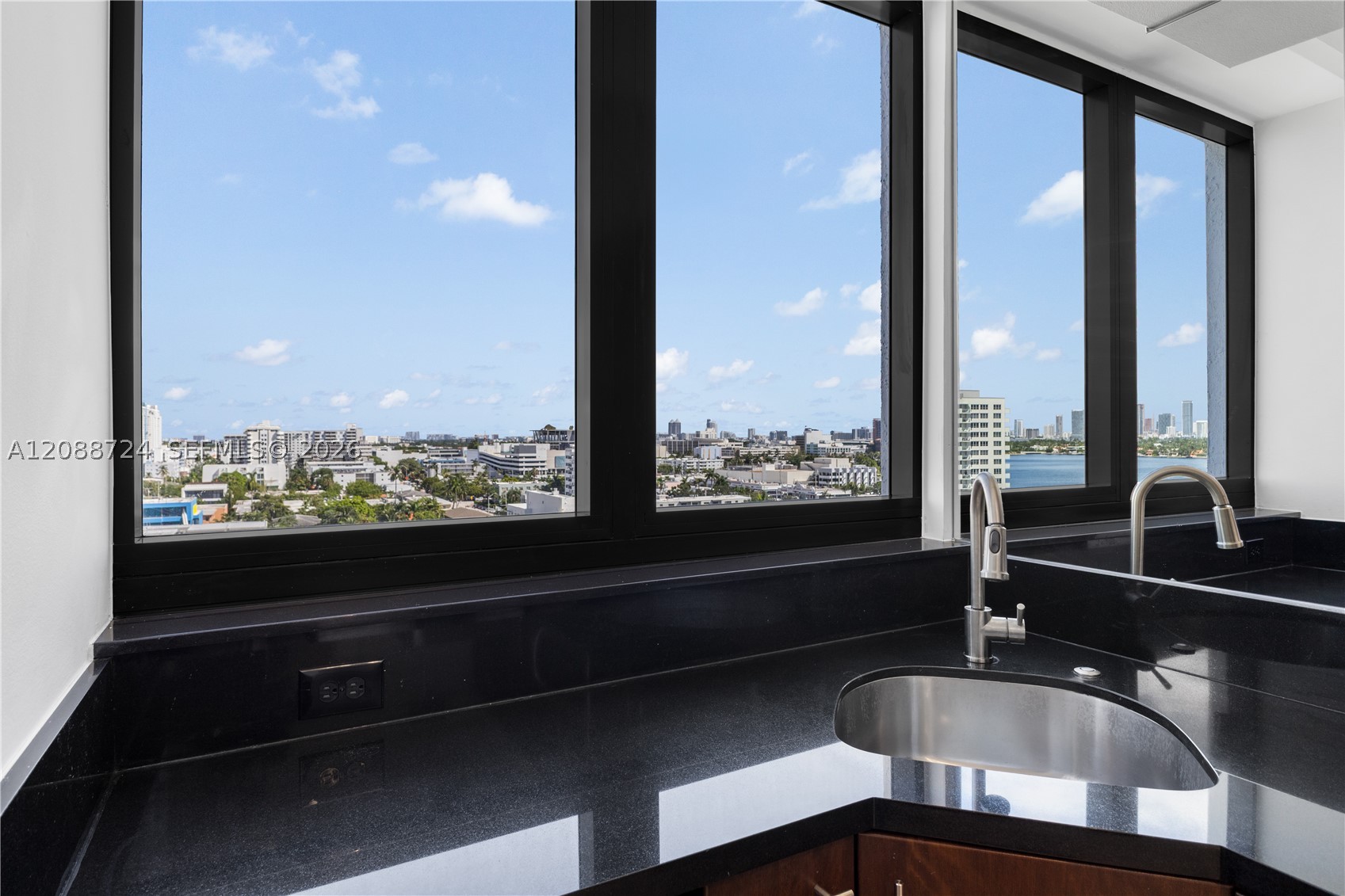 1330 West Ave #1111, Miami Beach FL 33139