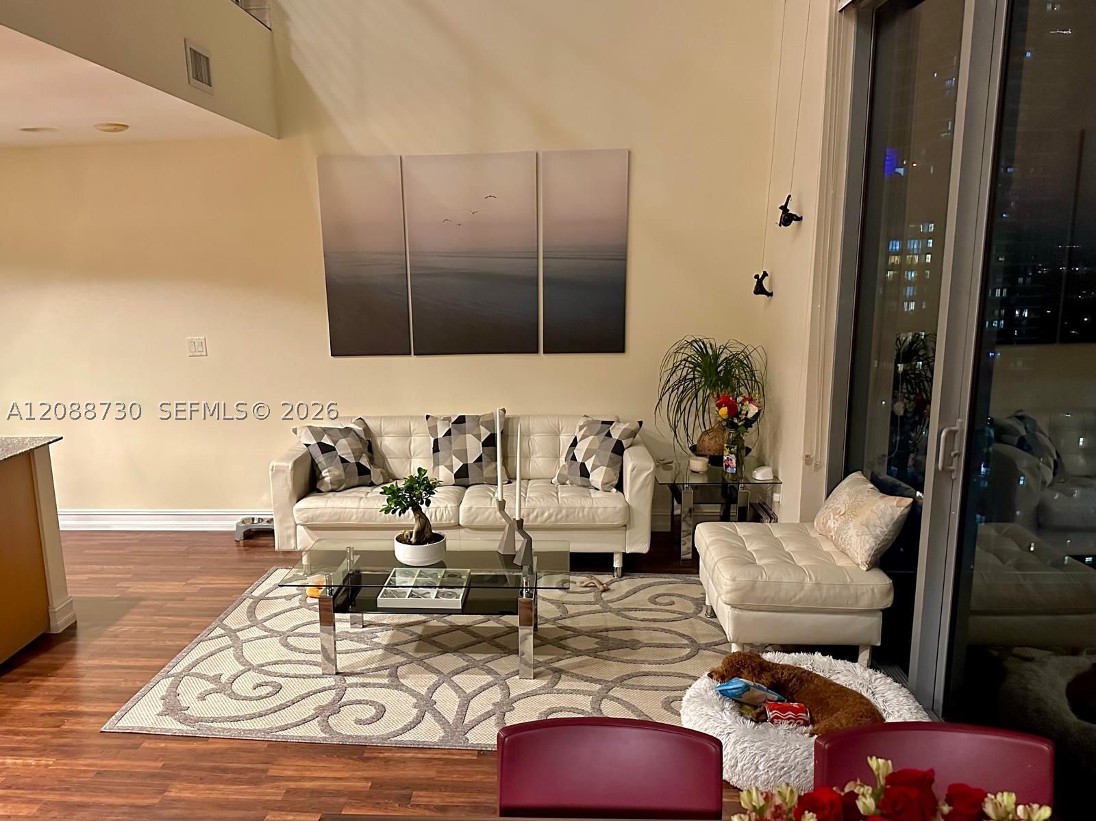 1050 Brickell Ave #3216, Miami FL 33131