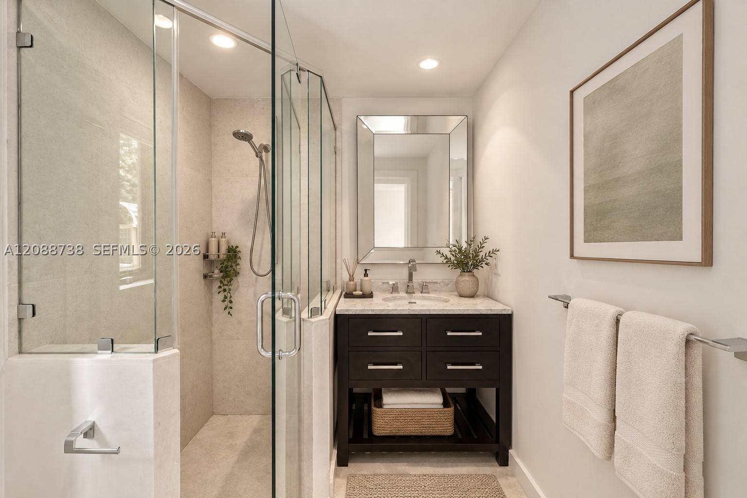 1600 W 24th St, Miami Beach FL 33140