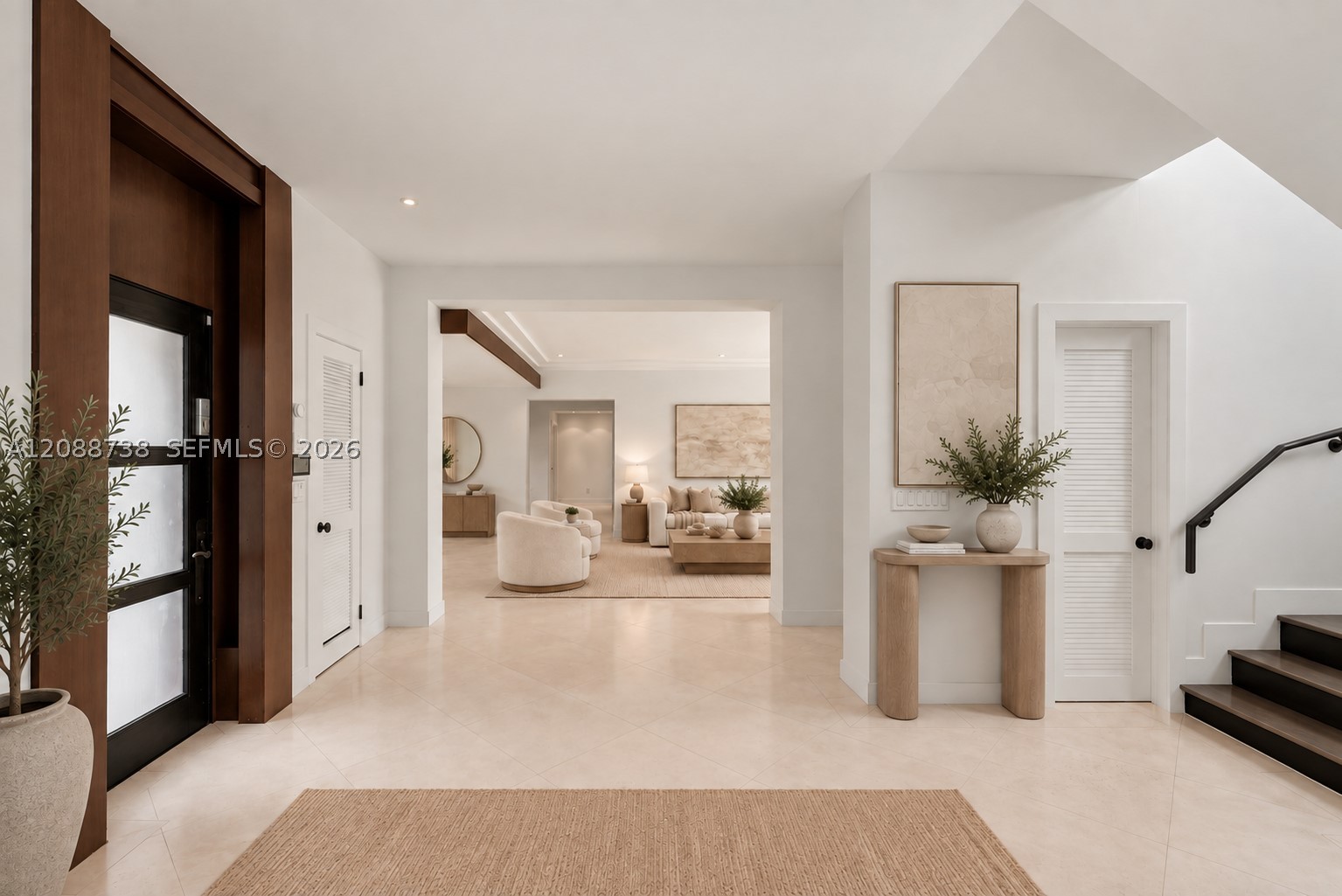 1600 W 24th St, Miami Beach FL 33140