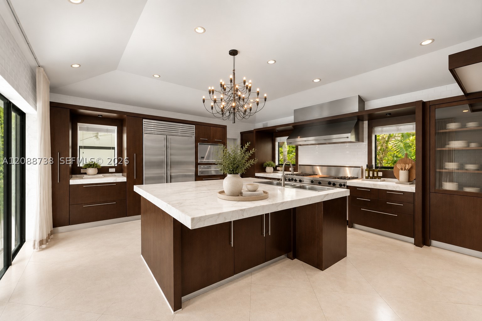 1600 W 24th St, Miami Beach FL 33140