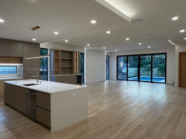 1724 NE 16th Ave, Fort Lauderdale FL 33305