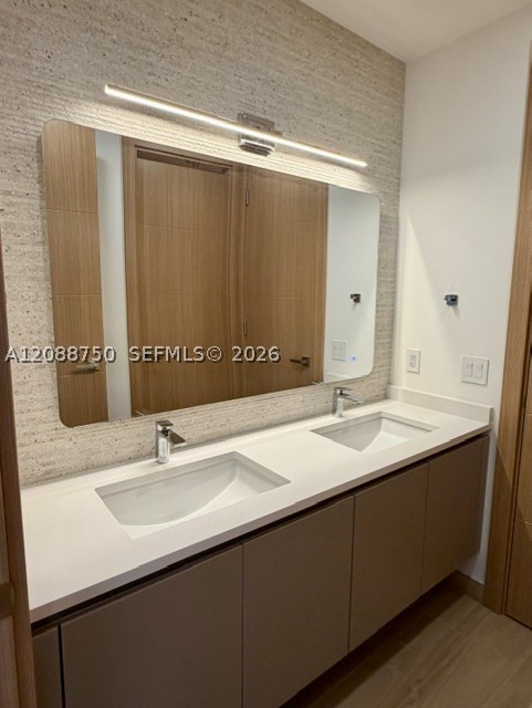 1724 NE 16th Ave, Fort Lauderdale FL 33305
